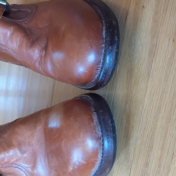 Moma distressed leather ankle boots - Picture 15 of 16